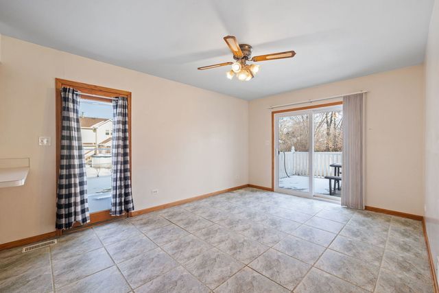 16742 W Fawn Path, Lockport, IL 60441