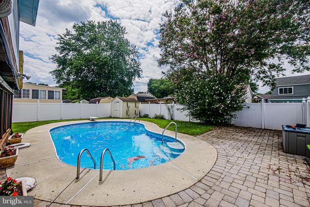 7882 BRIGHTON CT, Pasadena, MD 21122