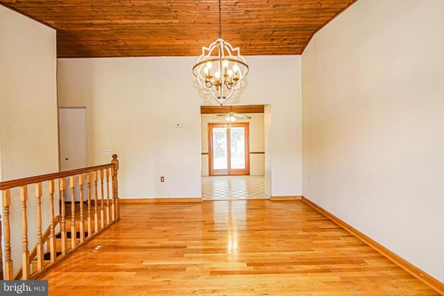 7882 BRIGHTON CT, Pasadena, MD 21122