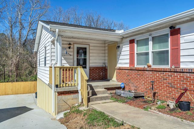 8117 Bonnafair Dr, Hermitage, TN 37076