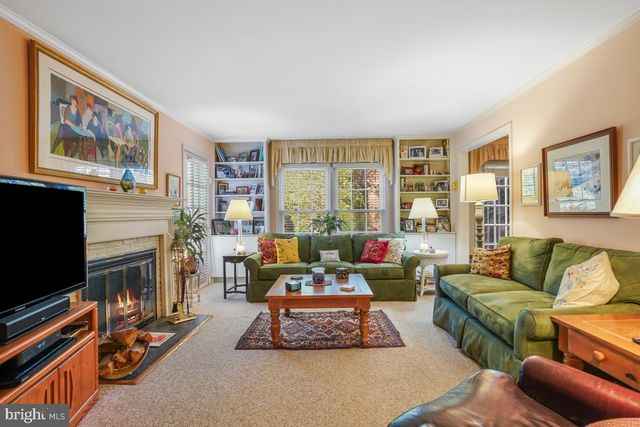 10336 DEMOCRACY LN, Potomac, MD 20854