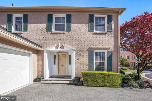 10336 DEMOCRACY LN, Potomac, MD 20854