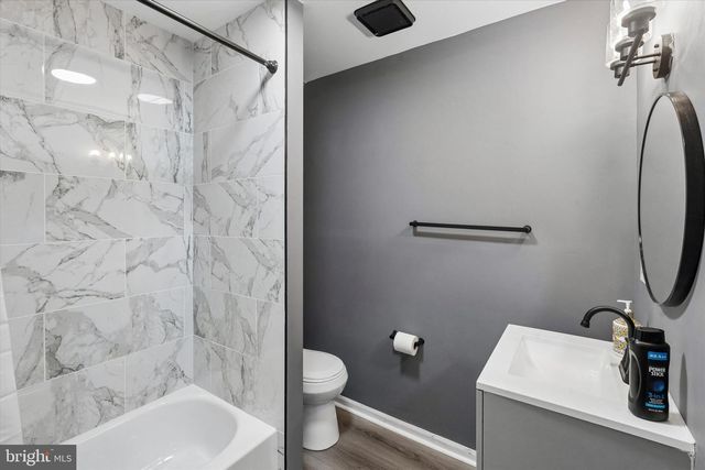 521 HOFFMAN ST, Philadelphia, PA 19148