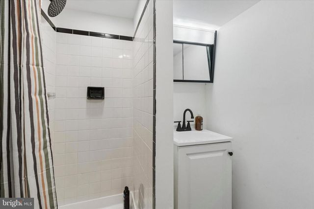 521 HOFFMAN ST, Philadelphia, PA 19148