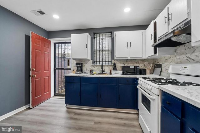 521 HOFFMAN ST, Philadelphia, PA 19148