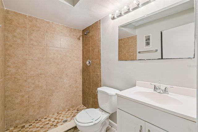 4836 MARKS TERRACE 394, Orlando, FL 32811