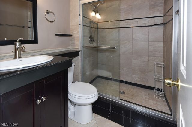 19000 Lake Road 2315, Rocky River, OH 44116