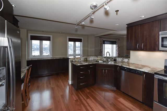 19000 Lake Road 2315, Rocky River, OH 44116