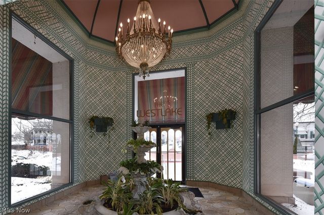 19000 Lake Road 2315, Rocky River, OH 44116