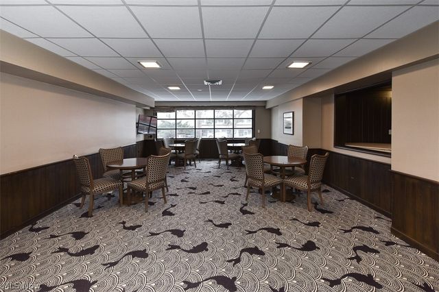 19000 Lake Road 2315, Rocky River, OH 44116