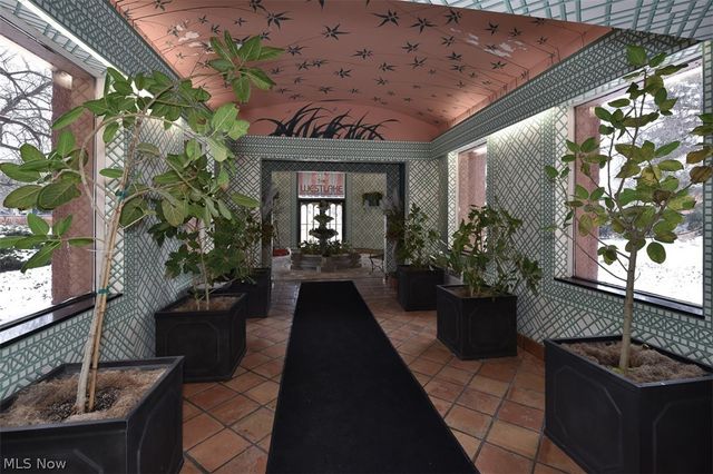 19000 Lake Road 2315, Rocky River, OH 44116