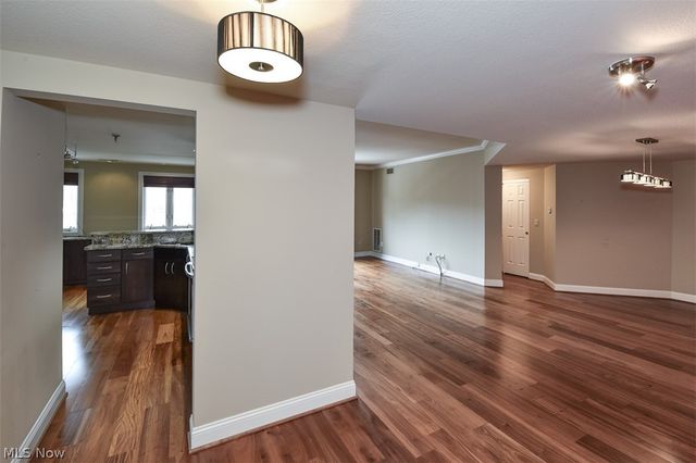 19000 Lake Road 2315, Rocky River, OH 44116