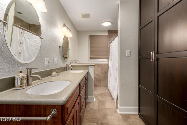 1112 E WESTCHESTER Drive, Tempe, AZ 85283