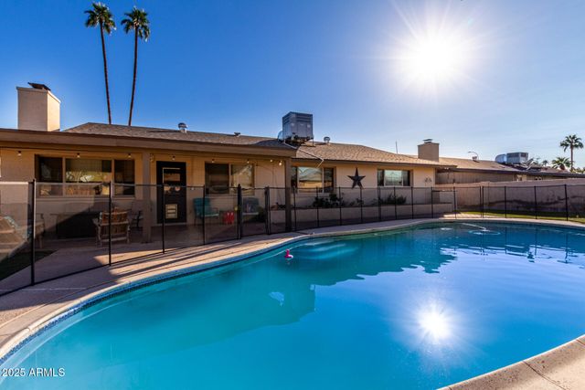 1112 E WESTCHESTER Drive, Tempe, AZ 85283