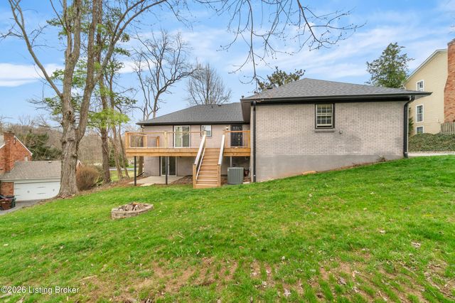 7002 Green Spring Dr, Louisville, KY 40241