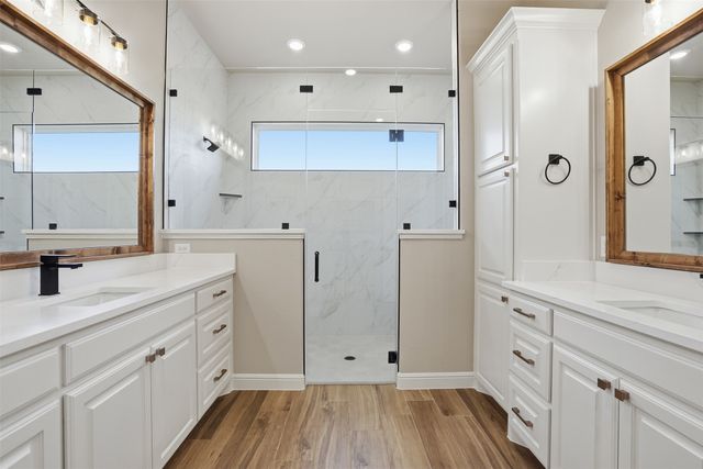 1101 Tremont Lane, Granbury, TX 76049