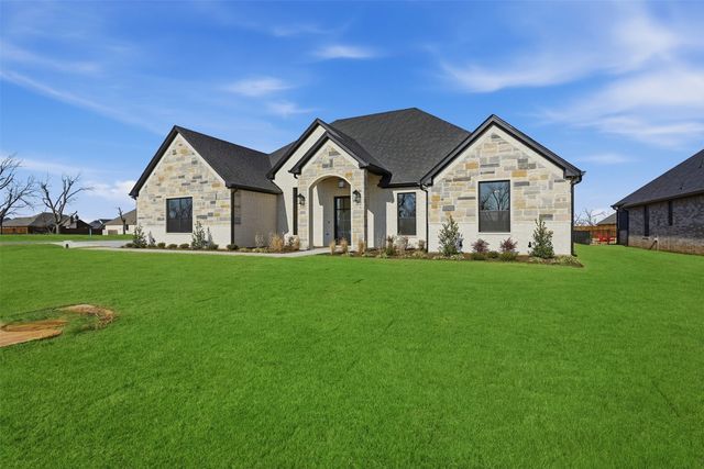 1101 Tremont Lane, Granbury, TX 76049