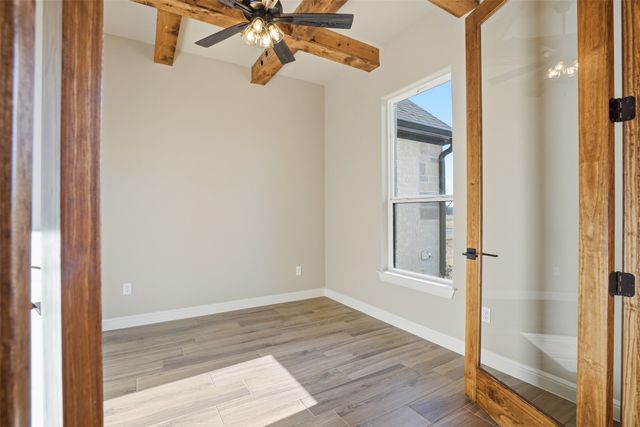 1101 Tremont Lane, Granbury, TX 76049