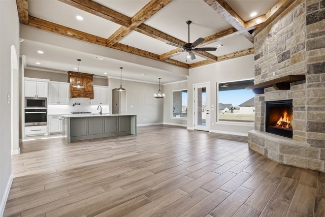 1101 Tremont Lane, Granbury, TX 76049