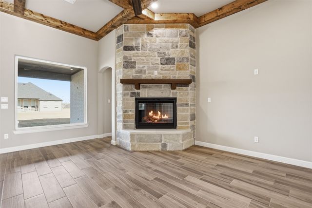 1101 Tremont Lane, Granbury, TX 76049