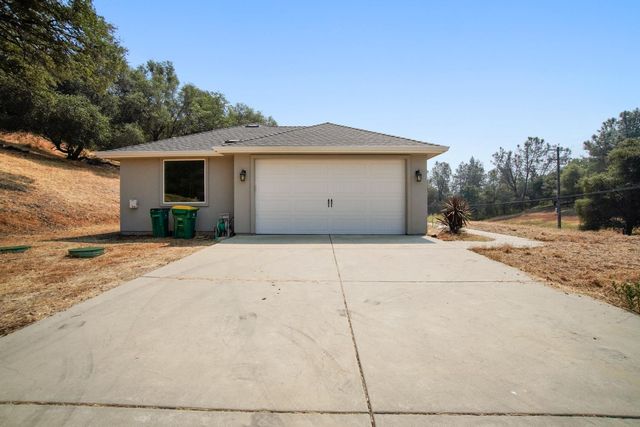 3499 Sweetwater Trail, Cool, CA 95614