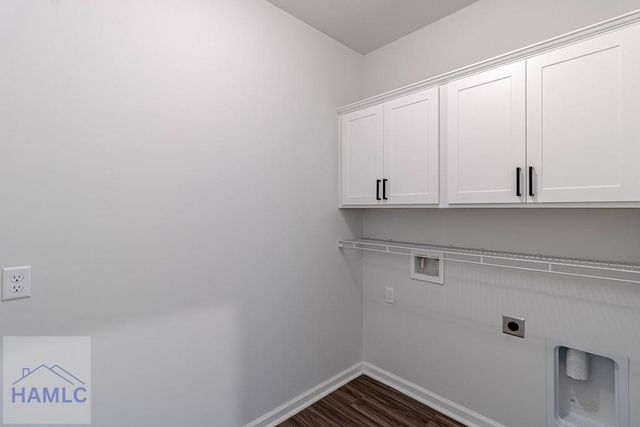 147 Enclave Way NE, Ludowici, GA 31316