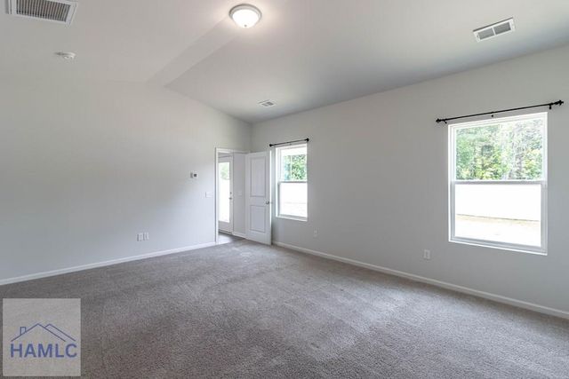 147 Enclave Way NE, Ludowici, GA 31316