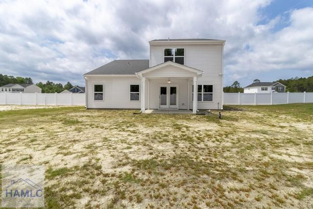 147 Enclave Way NE, Ludowici, GA 31316