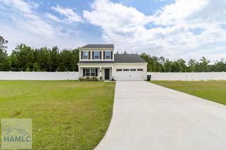 147 Enclave Way NE, Ludowici, GA 31316