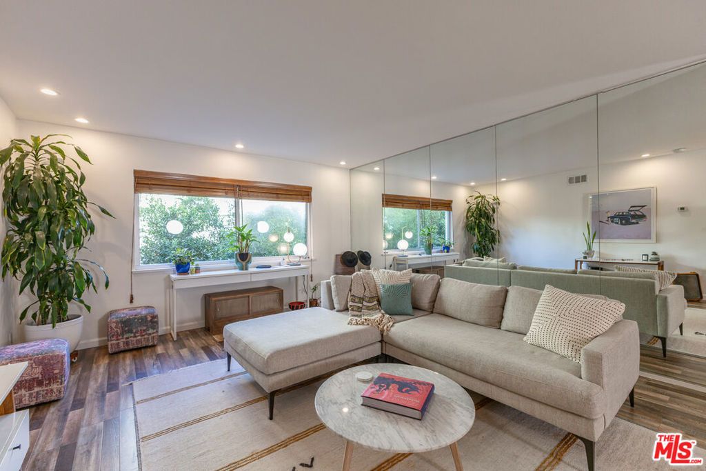 2260 N Cahuenga Boulevard 306, Los Angeles, CA 90068 — photo 3