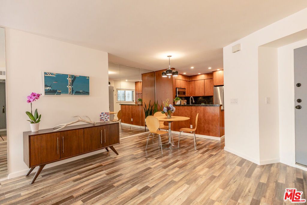 2260 N Cahuenga Boulevard 306, Los Angeles, CA 90068 — photo 5