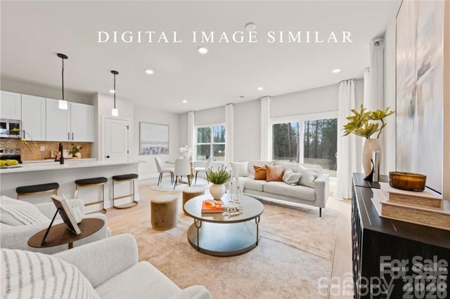 2943 Sloan Drive, Charlotte, NC 28208