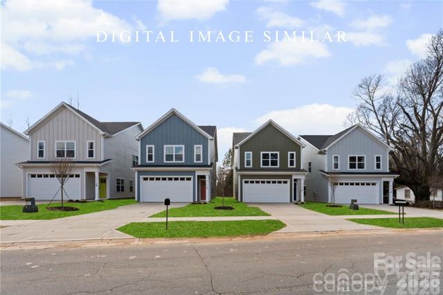 2943 Sloan Drive, Charlotte, NC 28208