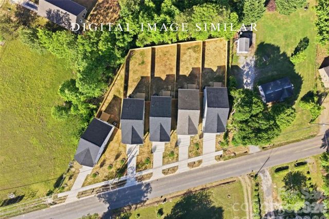 2943 Sloan Drive, Charlotte, NC 28208