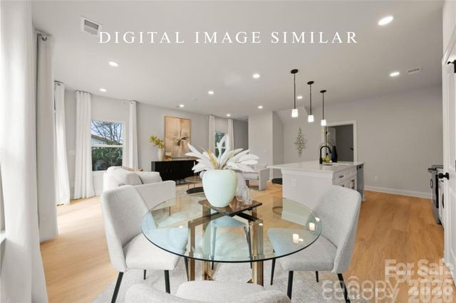 2943 Sloan Drive, Charlotte, NC 28208