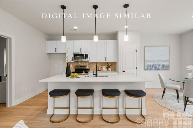 2943 Sloan Drive, Charlotte, NC 28208