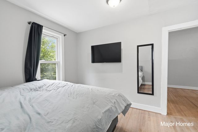 839 Crescent Street Ne, City Of Grand Rapids, MI 49503