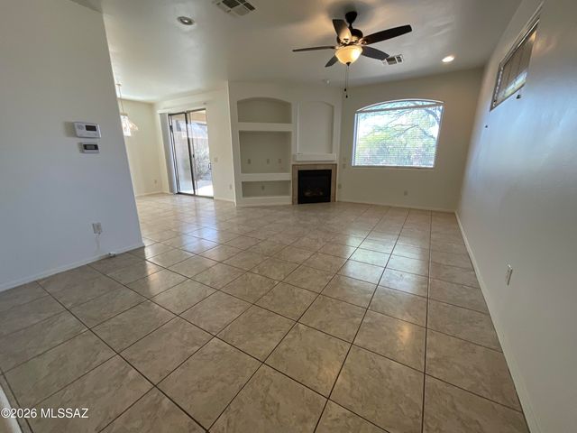10890 E New Rock Ridge Drive, Vail, AZ 85641
