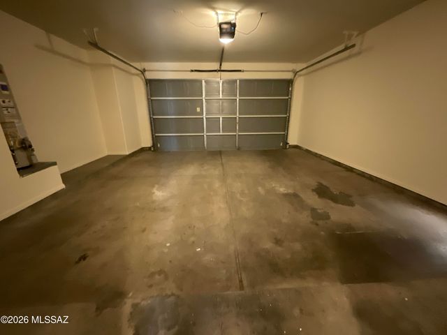 10890 E New Rock Ridge Drive, Vail, AZ 85641