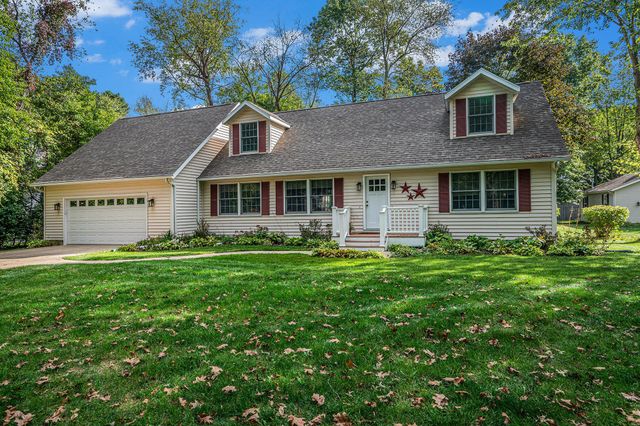 68881 3rd Street, Ontwa Twp, MI 49112