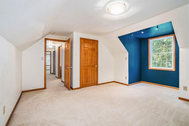 68881 3rd Street, Ontwa Twp, MI 49112