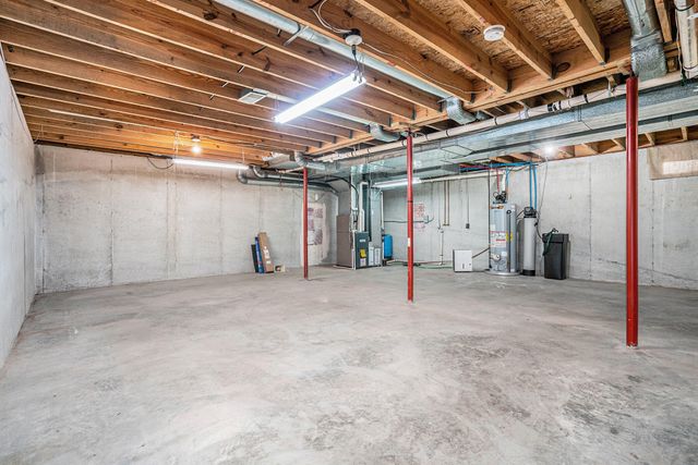 68881 3rd Street, Ontwa Twp, MI 49112