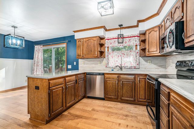 68881 3rd Street, Ontwa Twp, MI 49112