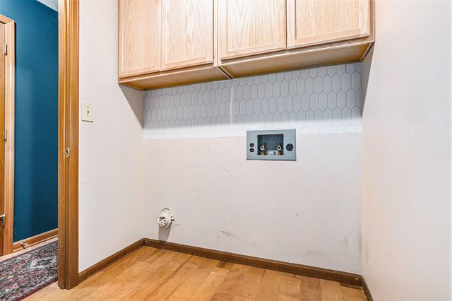 68881 3rd Street, Ontwa Twp, MI 49112