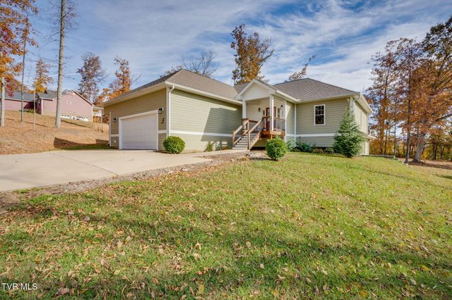 296 Allenwood Drive, Surgoinsville, TN 37873