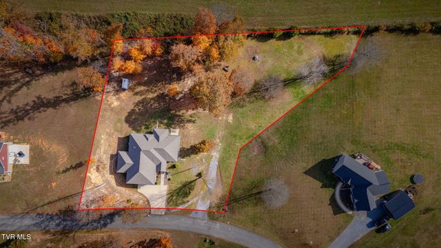 296 Allenwood Drive, Surgoinsville, TN 37873
