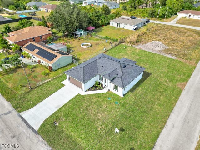 3602 20th ST SW, Lehigh Acres, FL 33976