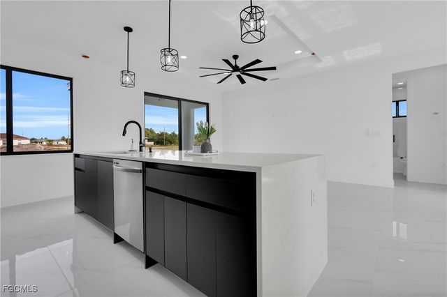 3602 20th ST SW, Lehigh Acres, FL 33976