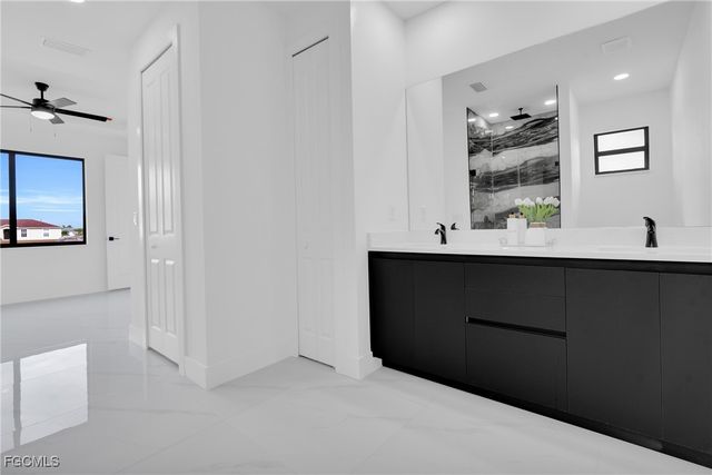 3602 20th ST SW, Lehigh Acres, FL 33976