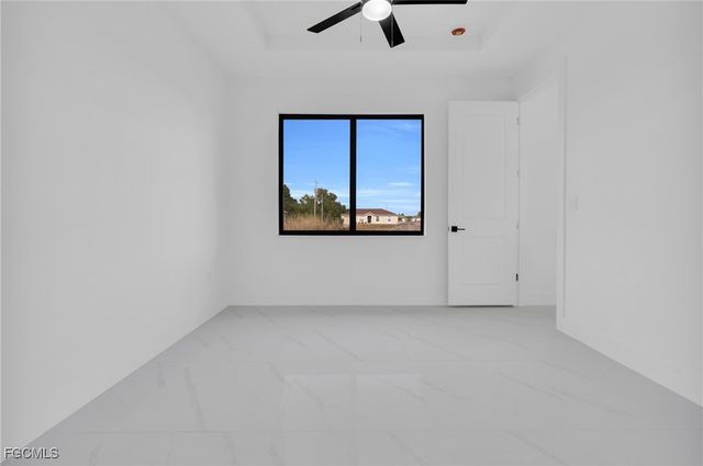 3602 20th ST SW, Lehigh Acres, FL 33976